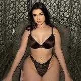 Mia