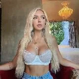 Красивые девушки