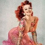 NICE PIN-UP